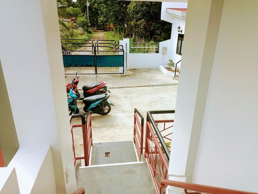 Alona Whitehouses Resort Panglao City Exterior foto