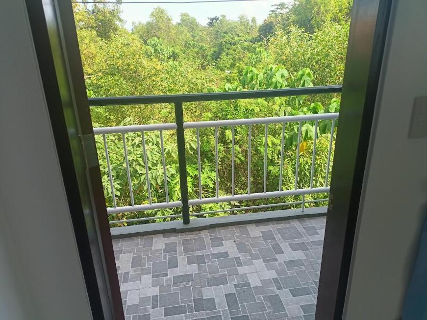 Alona Whitehouses Resort Panglao City Exterior foto
